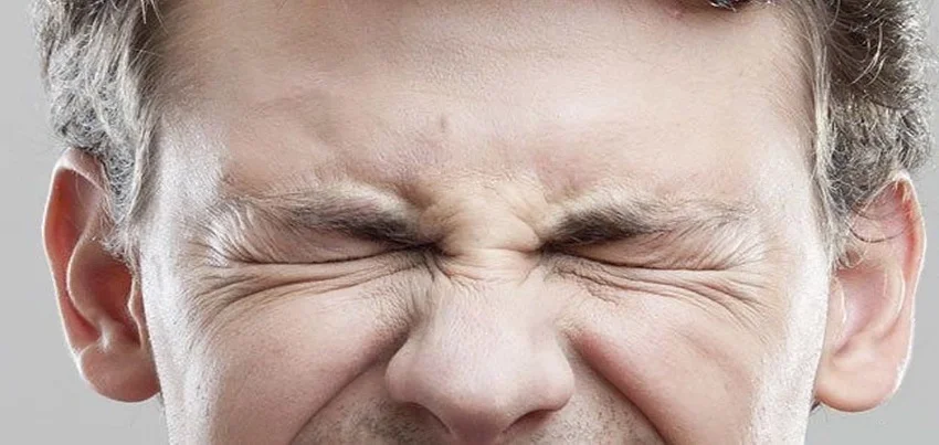 Benign essential blepharospasm (BEB)